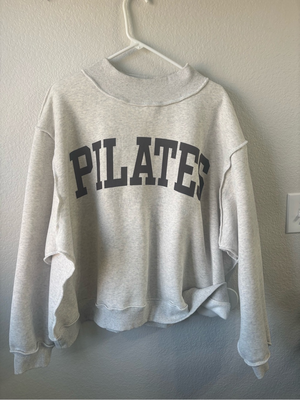Pilates Graphic Crewneck Sweater - Light Gray